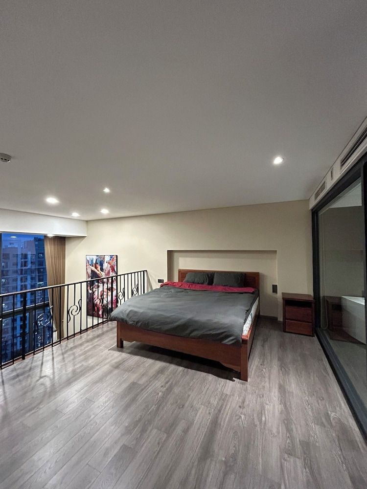 Deluxe Duplex, Balcony, City View