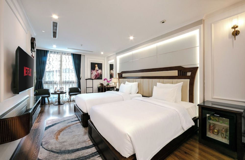 A25 Hotel - 16 Mieu Dam VIP Twin Room 3