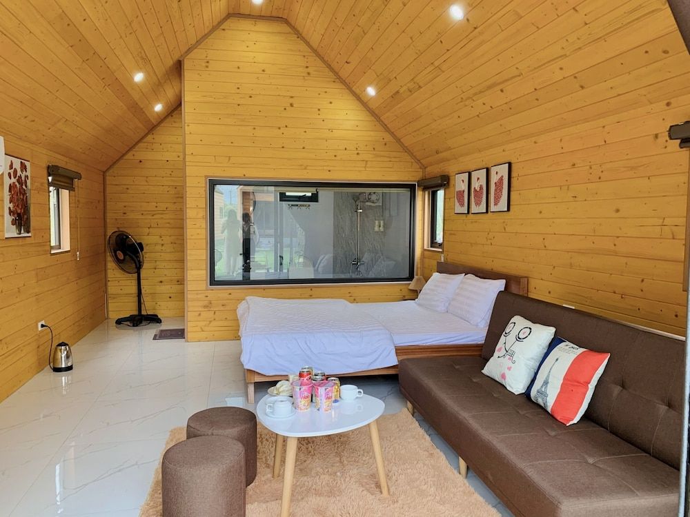 Deluxe Bungalow