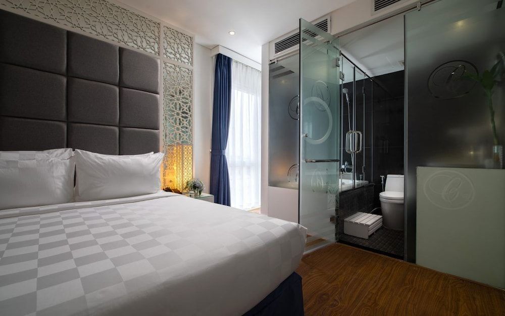 Classic Double Room, City View