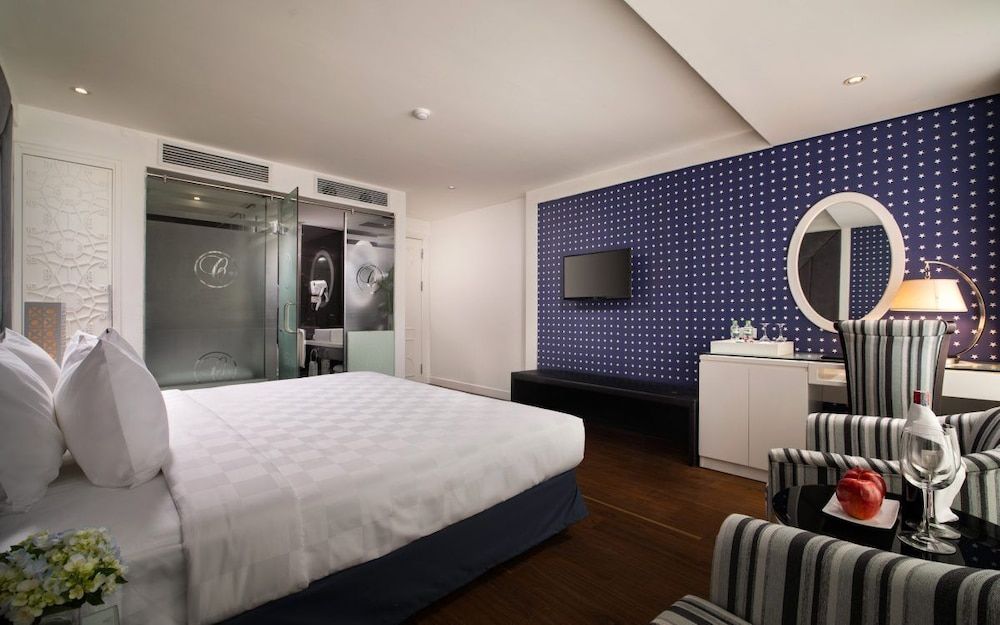 King Double or Twin room with city view