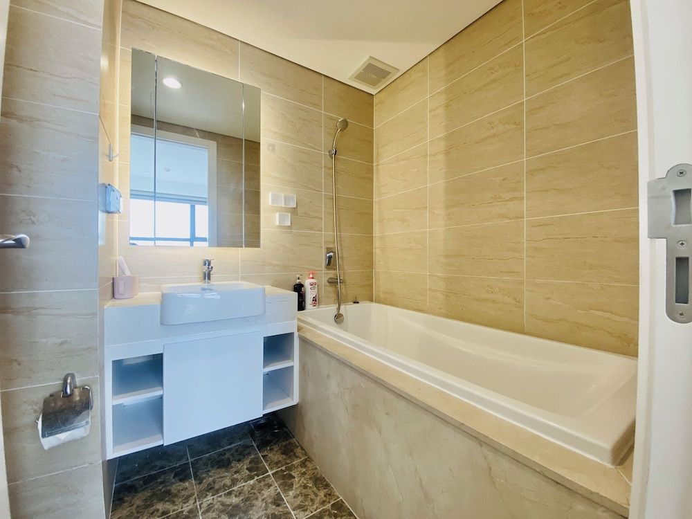 Vinhome D'capitale Service Apartment - Mikage Housing Business Apartment, 2 Bedrooms 10