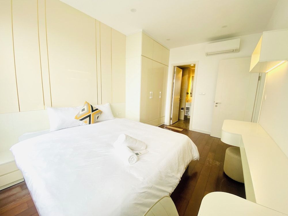 Vinhome D'capitale Service Apartment - Mikage Housing Business Apartment, 2 Bedrooms 2