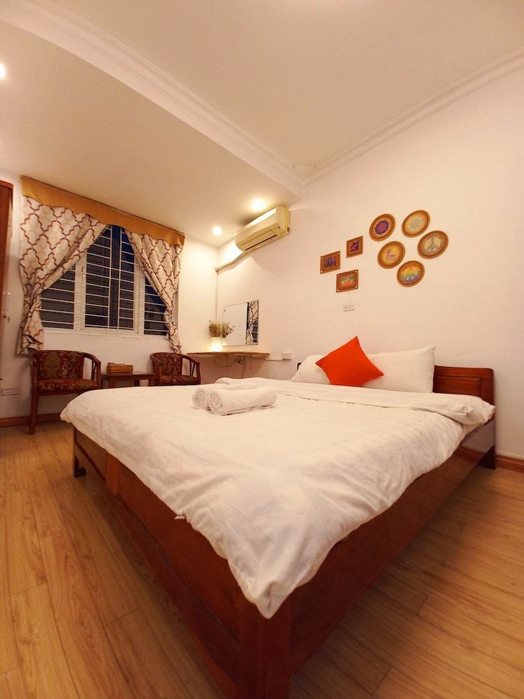 Classic Double Room