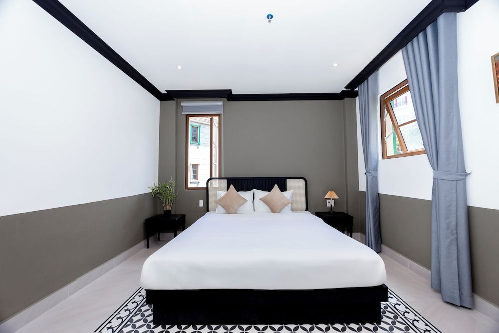 Luxury Double Room, 1 King Bed, City View