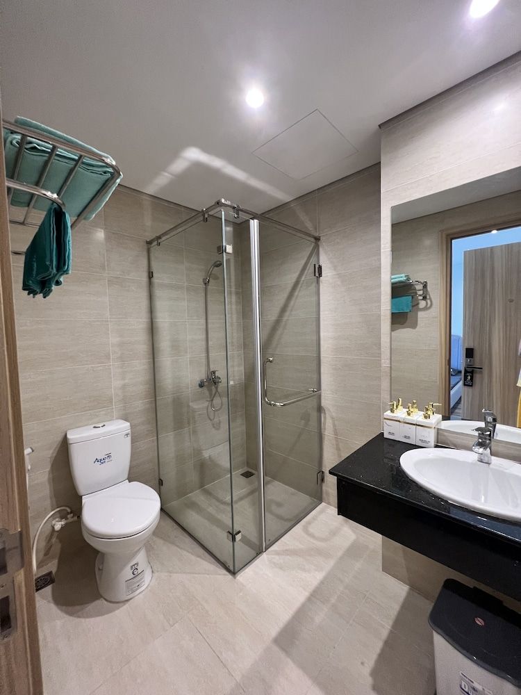 Cataleya Beach Boutique Villas 4 Bedrooms in Panoramic House with Balcony - Oceanfront 26