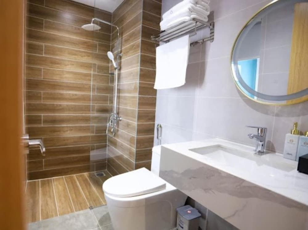 Family Suite, City View