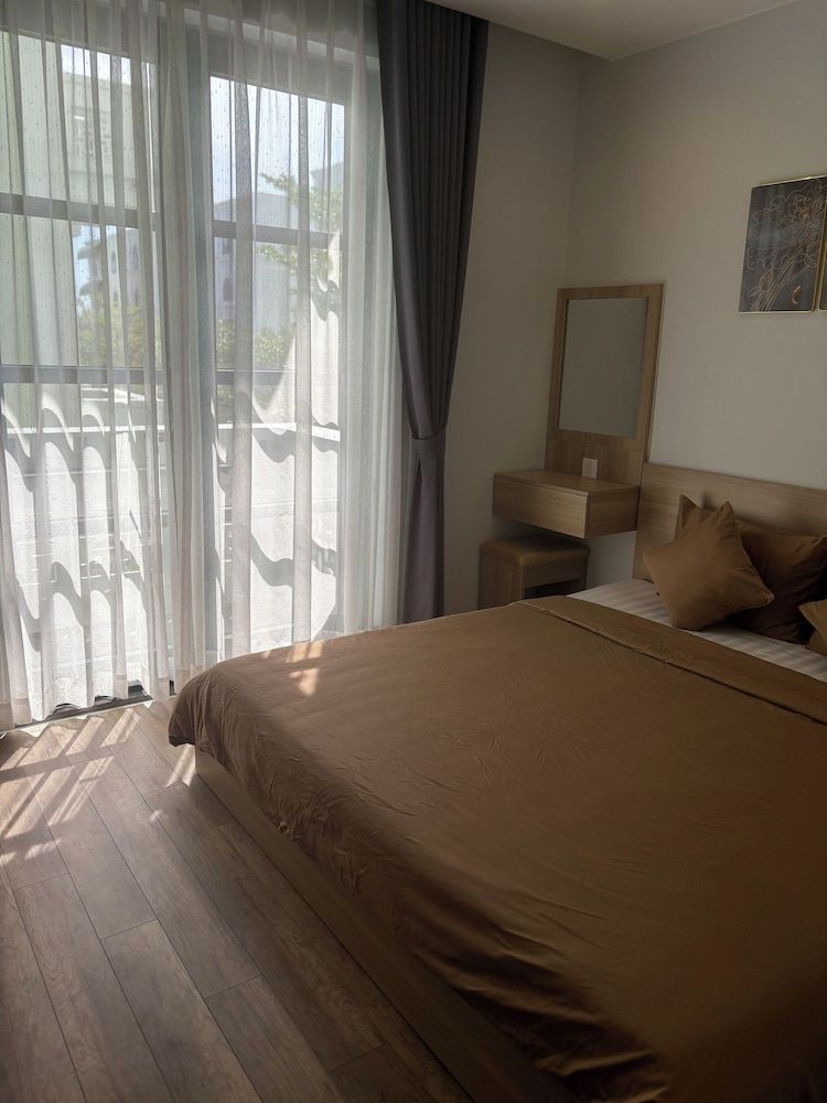 Comfort Double Room Single Use, Courtyard View