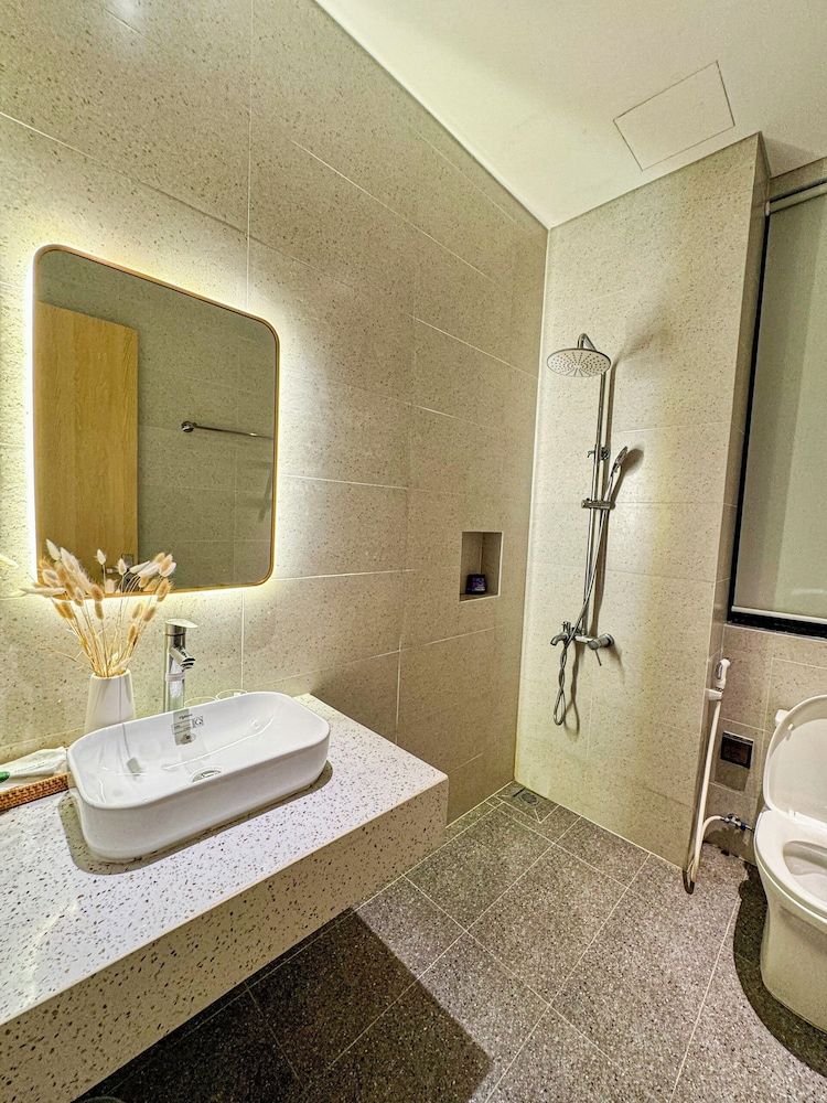 Triple Room, Balcony, City View