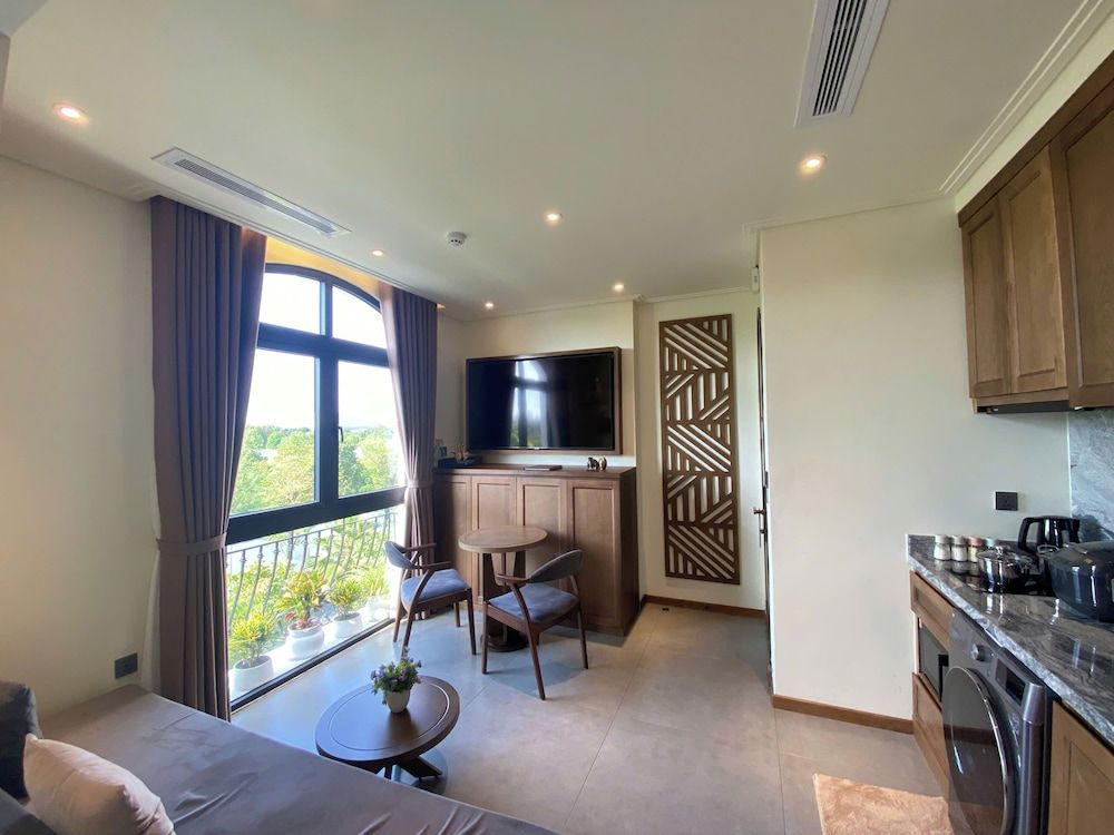 JB Serviced Apartment Phu Quoc Deluxe Studio, Balcony, Garden View 6