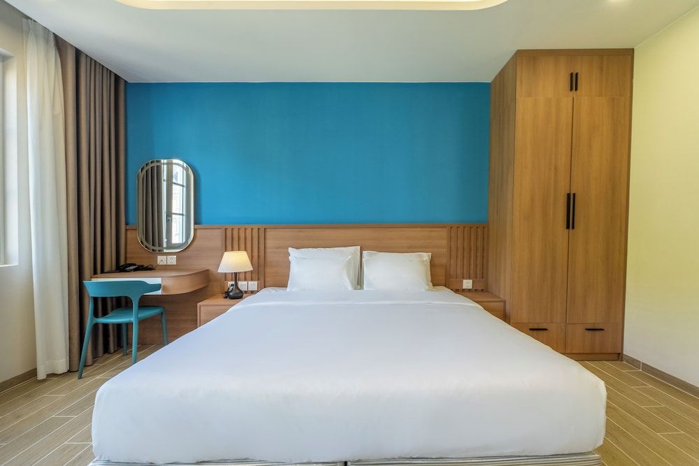 Family Studio Suite, Hill View