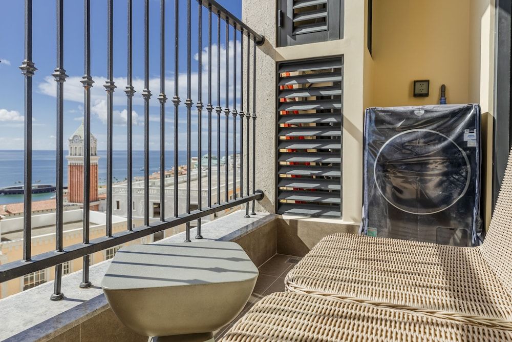 Luxury Hillside Apartment Phu Quoc Studio, Balcony, Ocean View 9