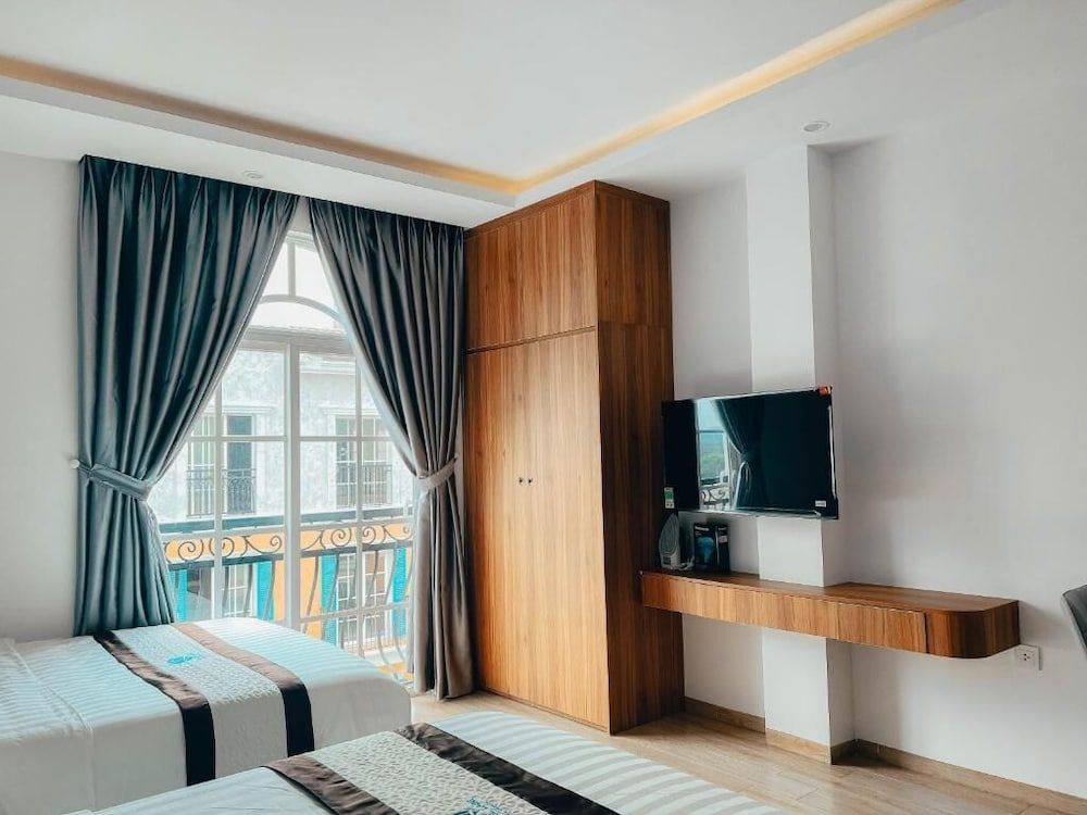 Labe Hotel Phu Quoc - Hon Thom Island Deluxe Quadruple Room, Balcony, City View 7