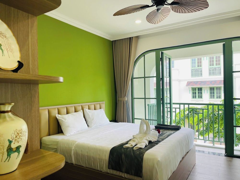 Elyday Village Phu Quoc Deluxe Villa, 4 Bedrooms, Kitchen 18