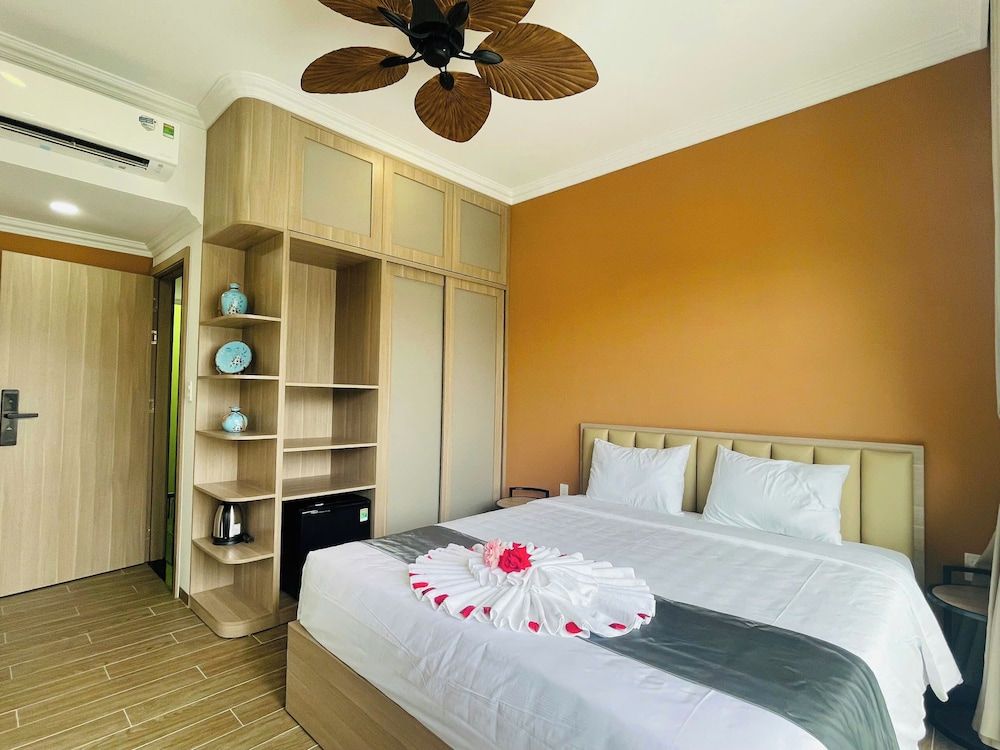 Elyday Village Phu Quoc Deluxe Villa, 4 Bedrooms, Kitchen 4