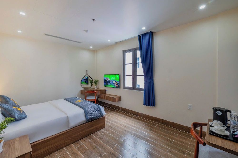 Alba Sand Hotel Phu Quoc Family Quadruple Room, City View 5