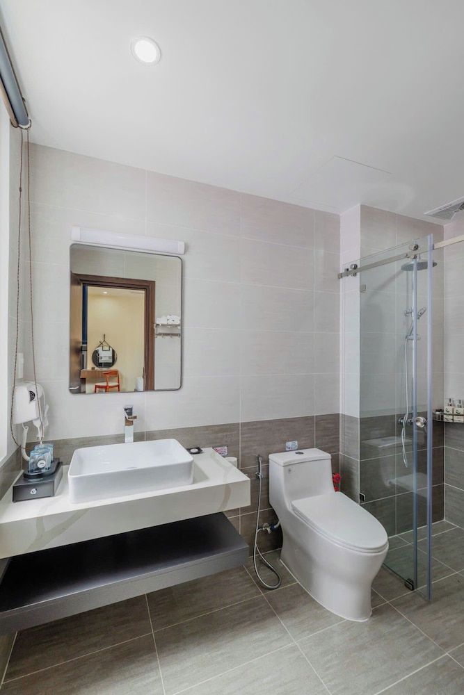 Alba Sand Hotel Phu Quoc Deluxe Double Room, City View 10