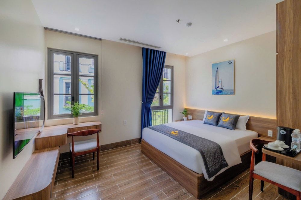 Alba Sand Hotel Phu Quoc Deluxe Double Room, City View 7