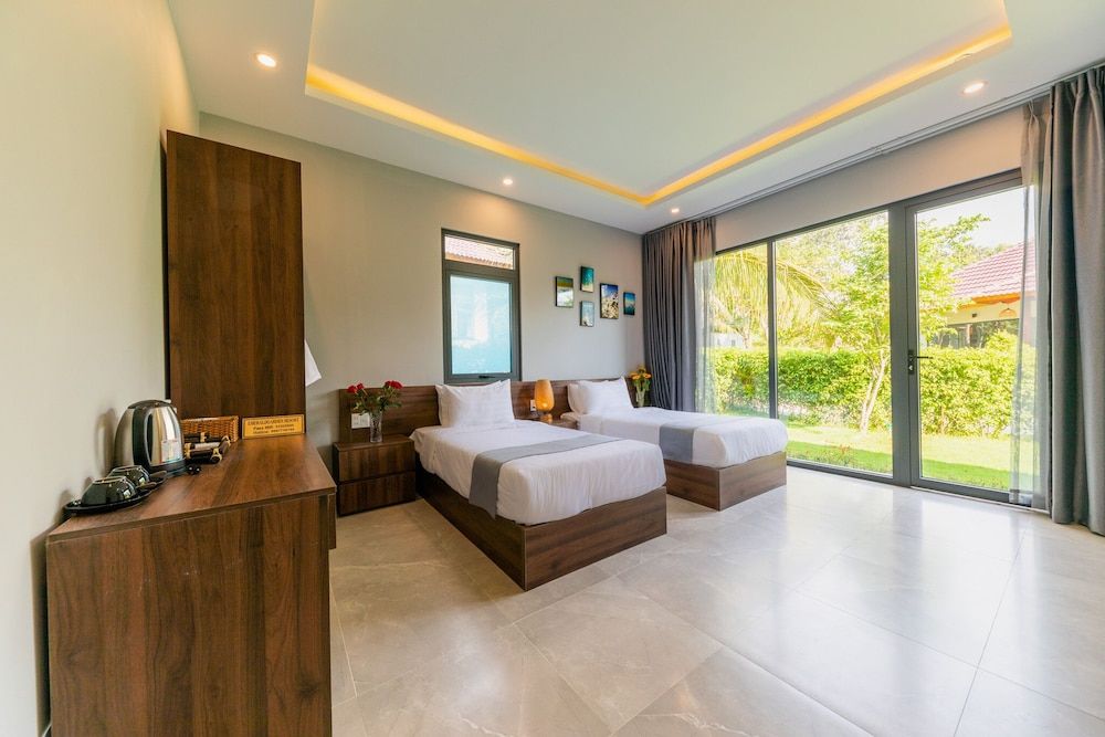 Emerald Garden Retreat Luxury Studio