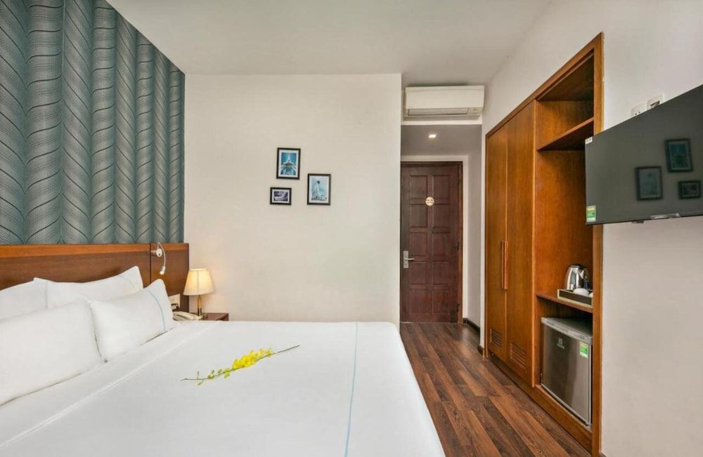Lamore Hotel Da Nang Double Room, City View 2