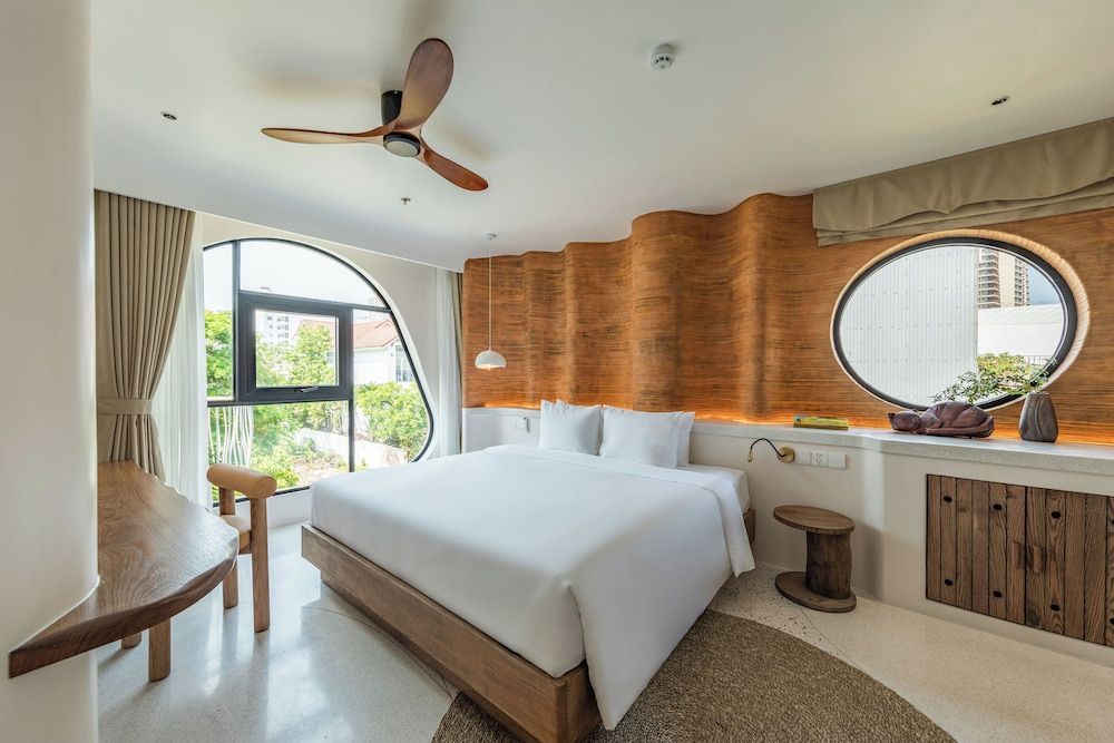 DELUXE SAND BEACH - Vip Offer 30 min Herbal Foot Bath