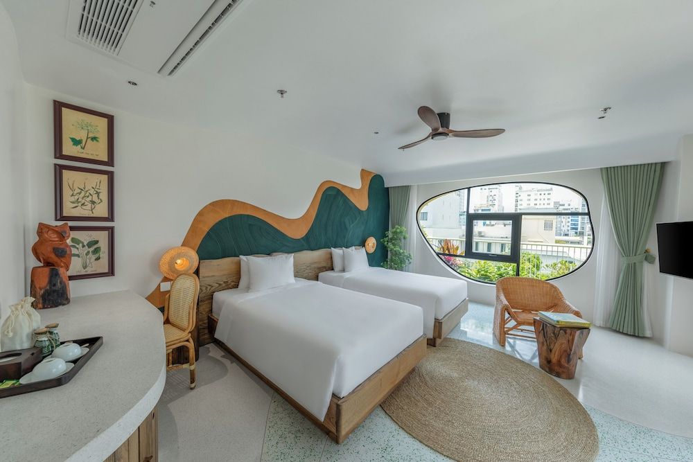 PREMIER GARDEN BALCONY - Vip Offer 30 min Herbal Foot Bath