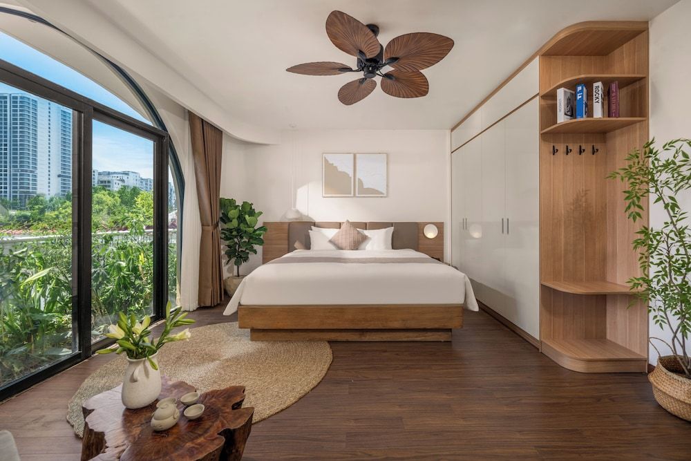 Family Room, 2 Bedrooms, Garden View