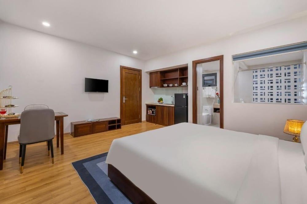 Deluxe Studio, 1 King Bed