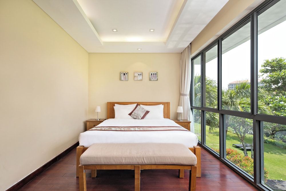 Standard Villa, Garden View