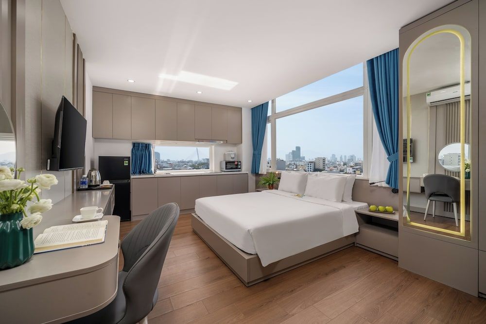 Deluxe Studio, City View