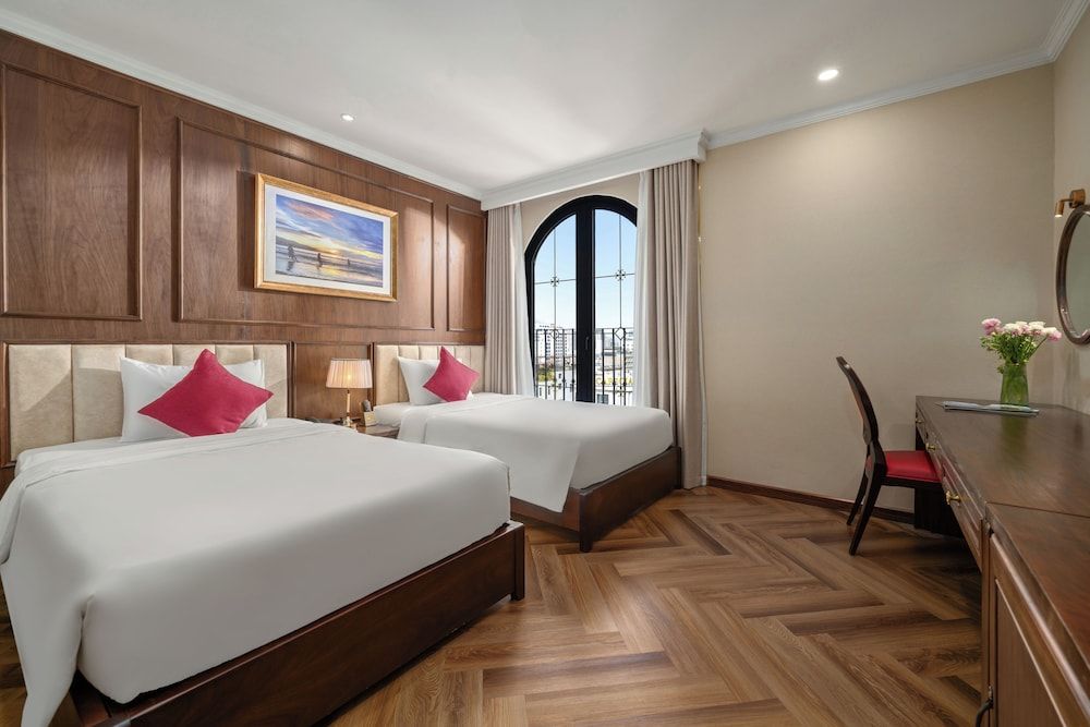 Superior Twin Room, Balcony, City View (Afternoon Tea included)