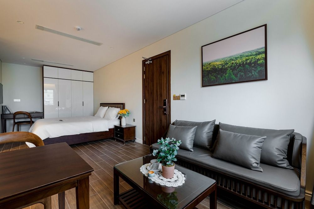 MK Riverside Apartment By Haviland Superior Studio 3