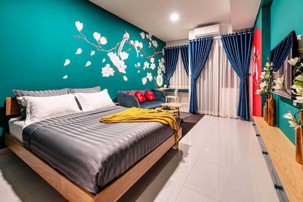 STUDIO Apartment with Balcony