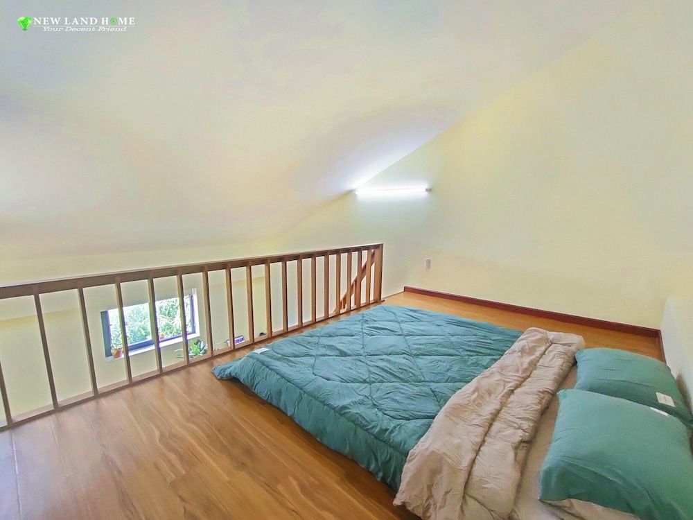 Deluxe Studio Suite