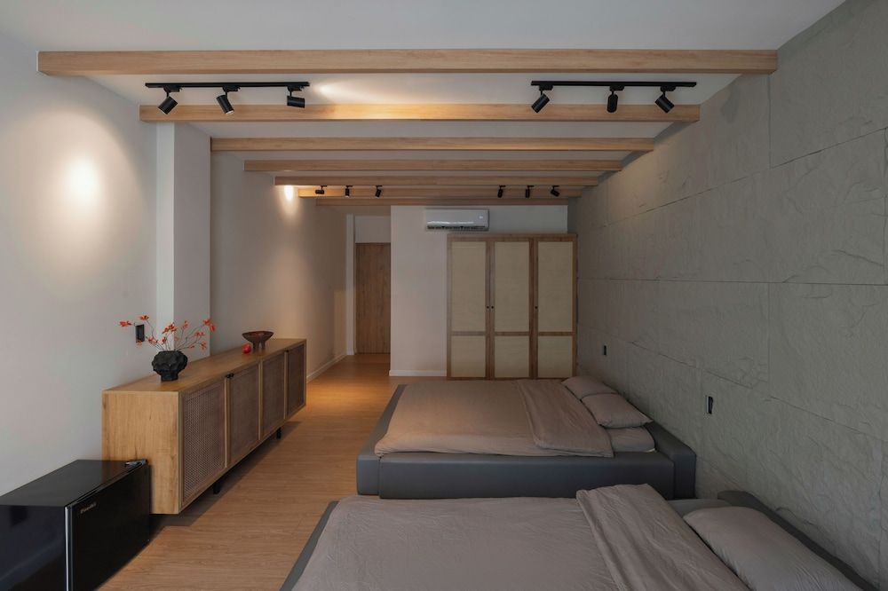 Family suite with balcony