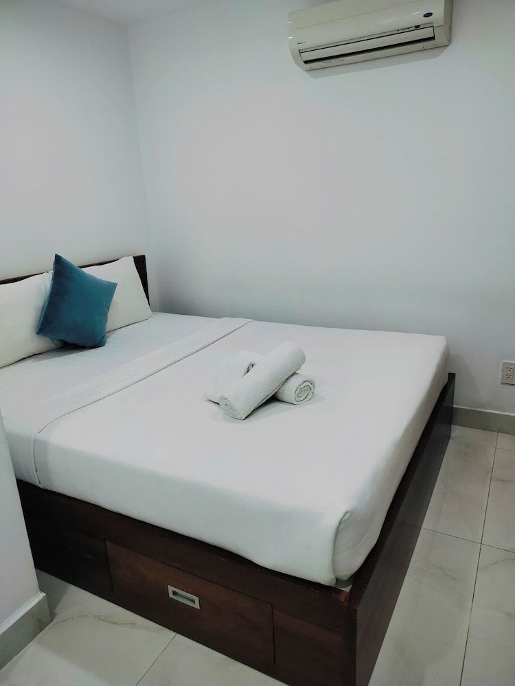 Standard shared bathroom