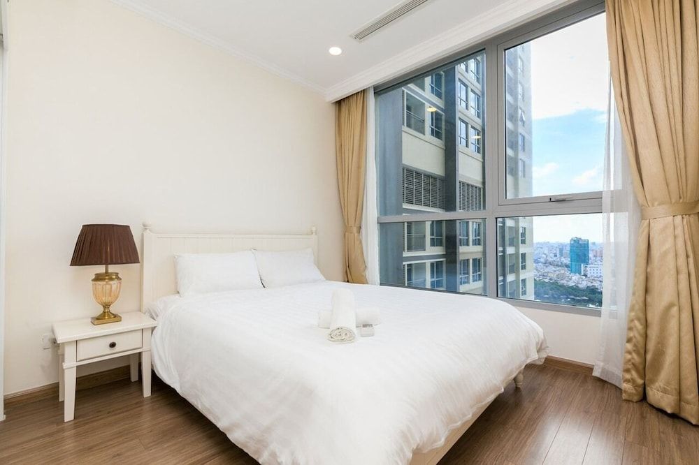 City Double Room Single Use, 1 King Bed, Balcony, City View