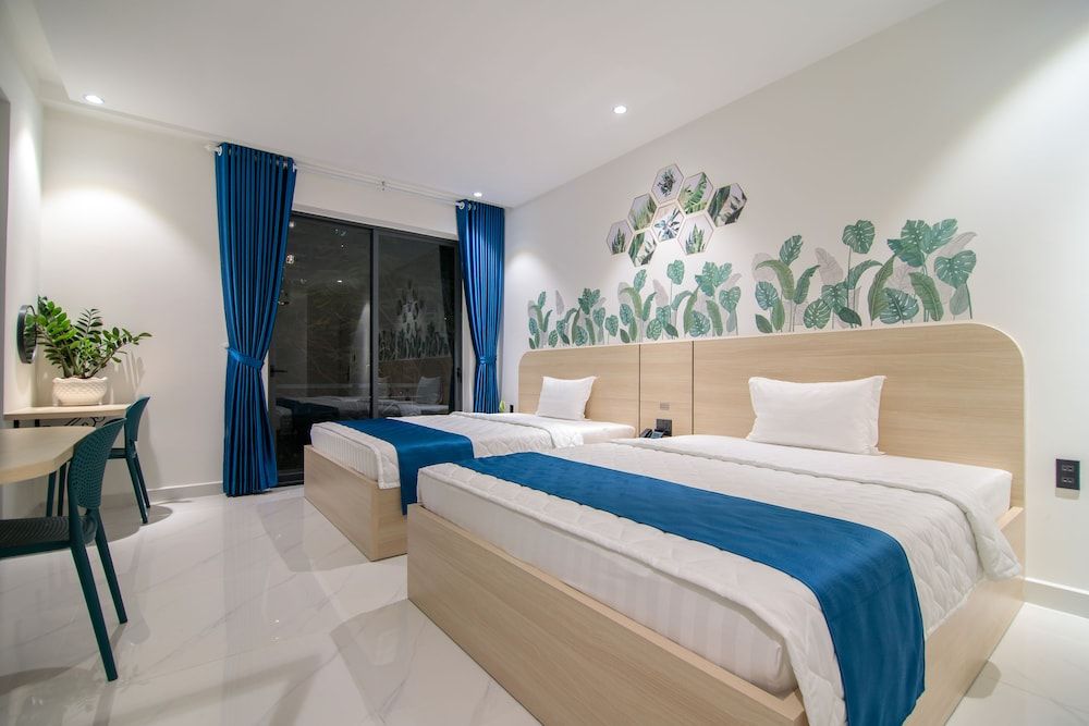 Deluxe Double or Twin Room