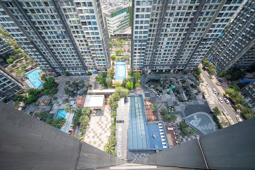 Isabelle Luxury inside Landmark 81 Tower Deluxe Apartment 6