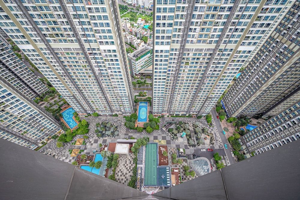 Isabelle Luxury inside Landmark 81 Tower Executive Apartment 18