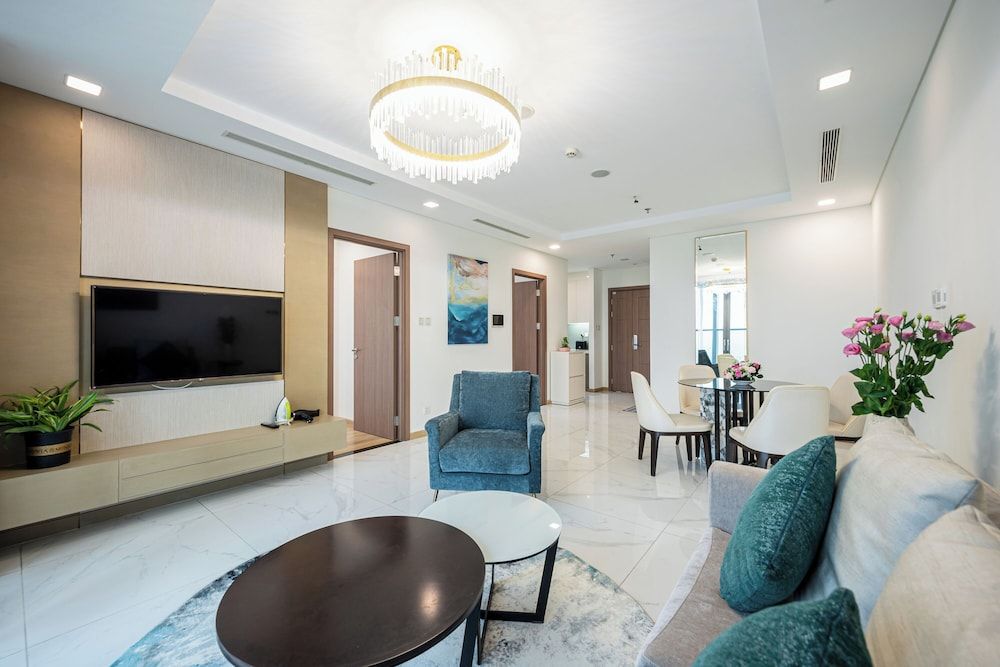 Isabelle Luxury inside Landmark 81 Tower Junior Apartment 19
