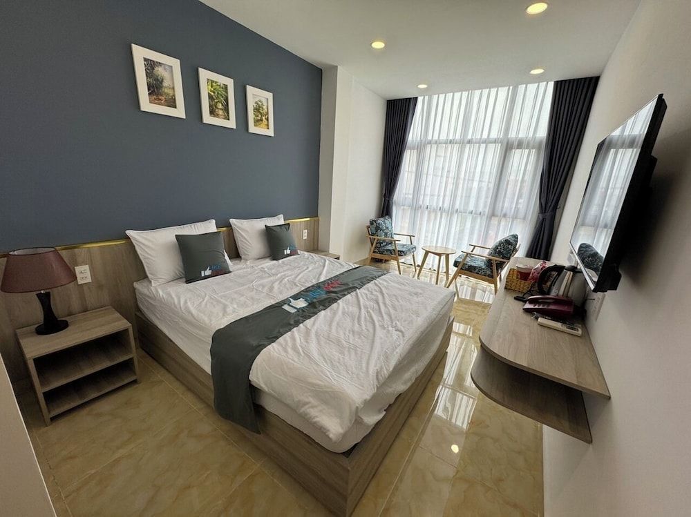 Deluxe Single Room, City View