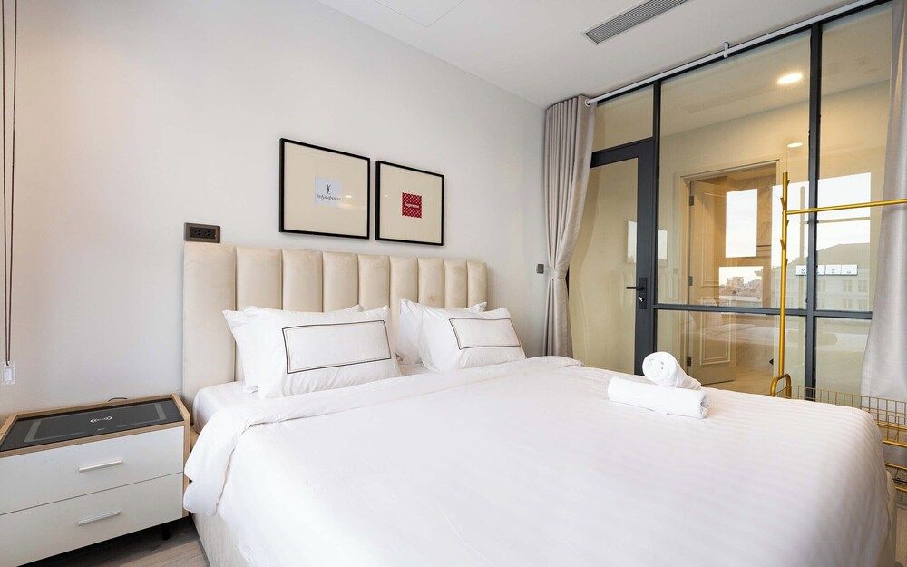 Deluxe Apartment, 3 Bedrooms, Balcony, City View