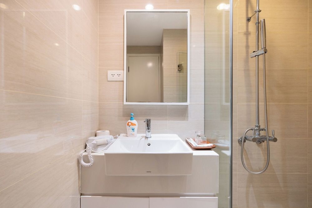 THE ONE Saigon - ANGIA Hospitality Deluxe Apartment, 2 Bedrooms, Kitchen, City View 12