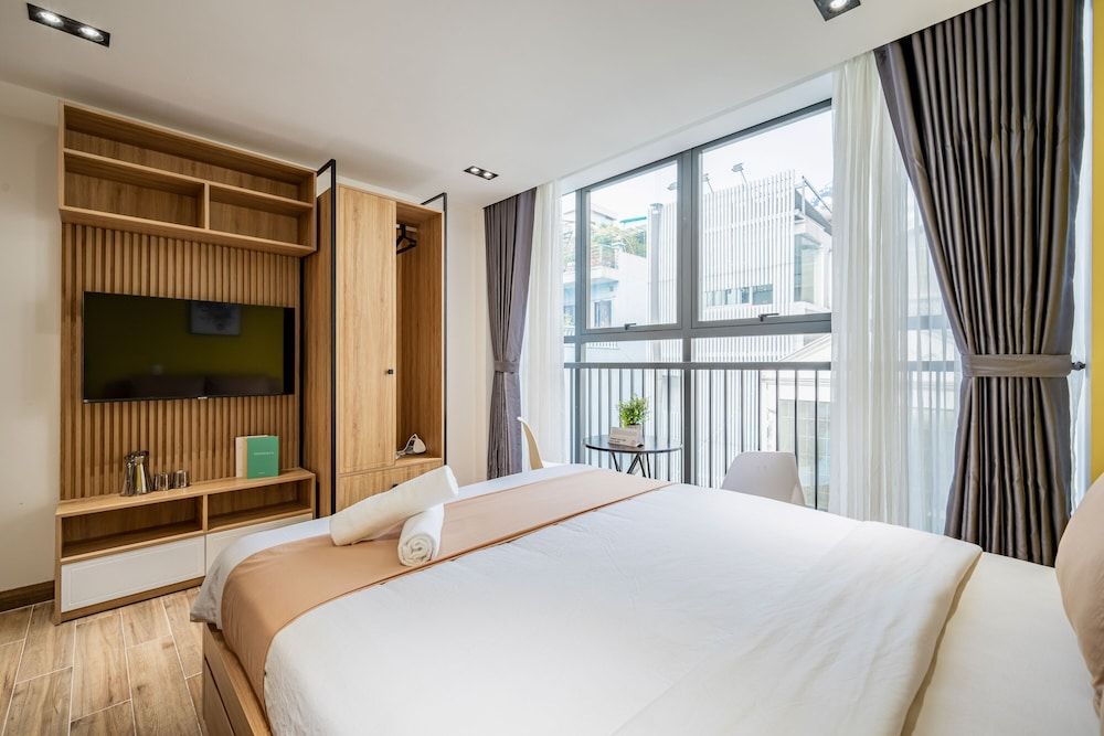 Luxury Studio, City View