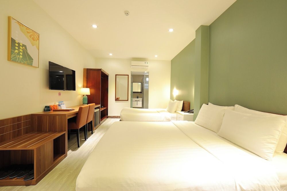 Deluxe Triple Room