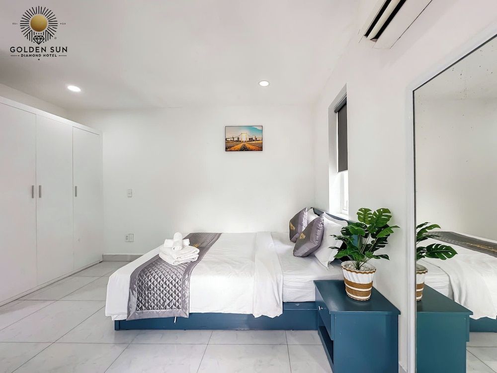 Panoramic Studio, 2 Bedrooms, City View, Tower