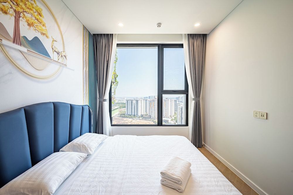Premium Apartment, City View