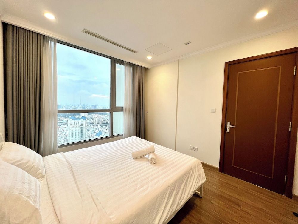 City Apartment, City View