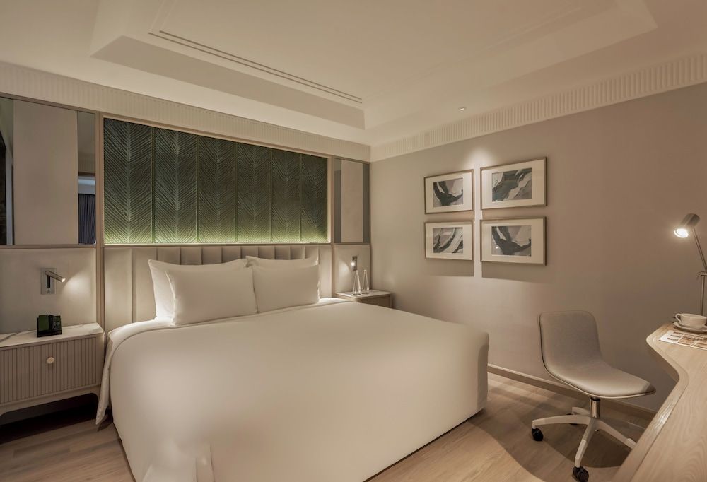 The Owner's Suite